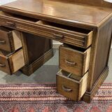 English mahogany dressing table from the early 20th century
