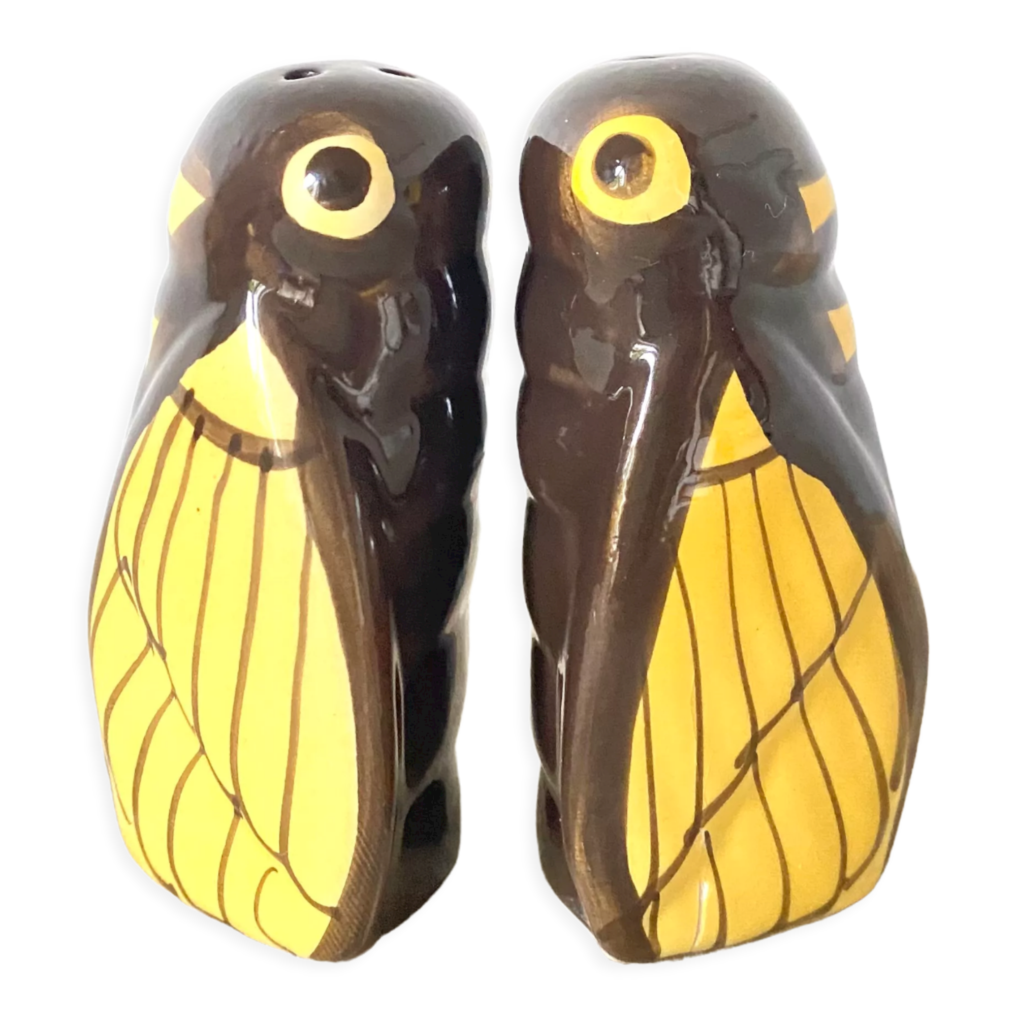 Cicada pepper shaker