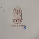 Faience plate of Gien