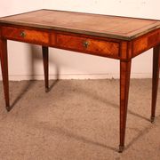 Louis XVI Period Marquetry Desk - 18th Century