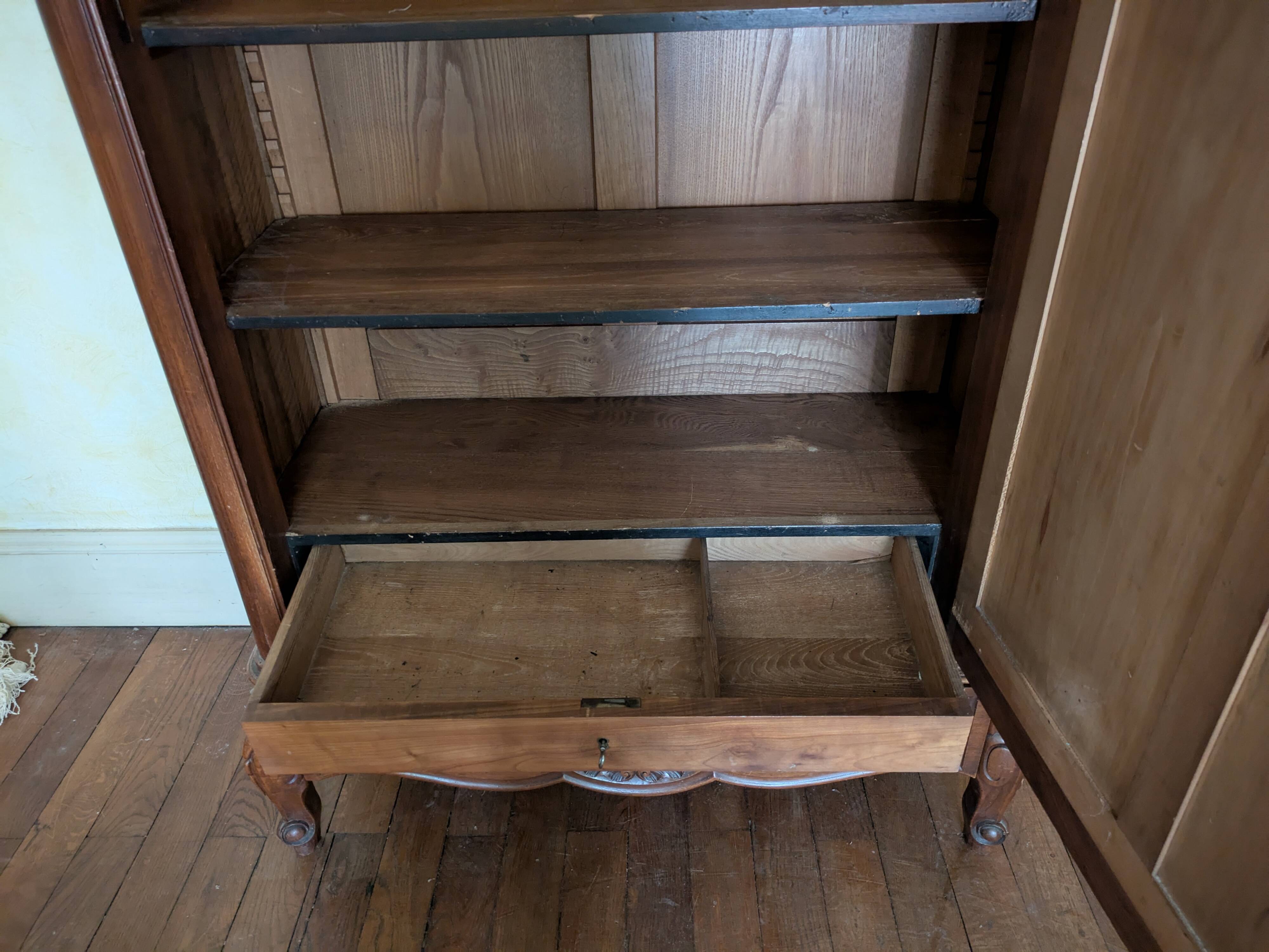 Solid Oak Bonnetière