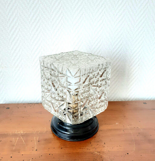 Art Deco diamond walking lamp