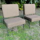 Paire de chauffeuses fauteuils en tissu marron