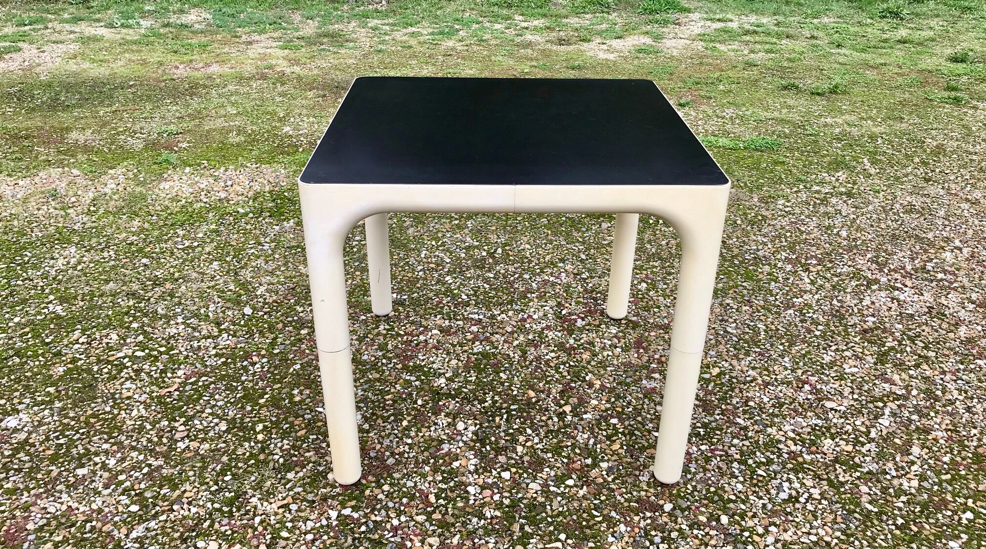 Table 1970 ring design Longato, Italie
