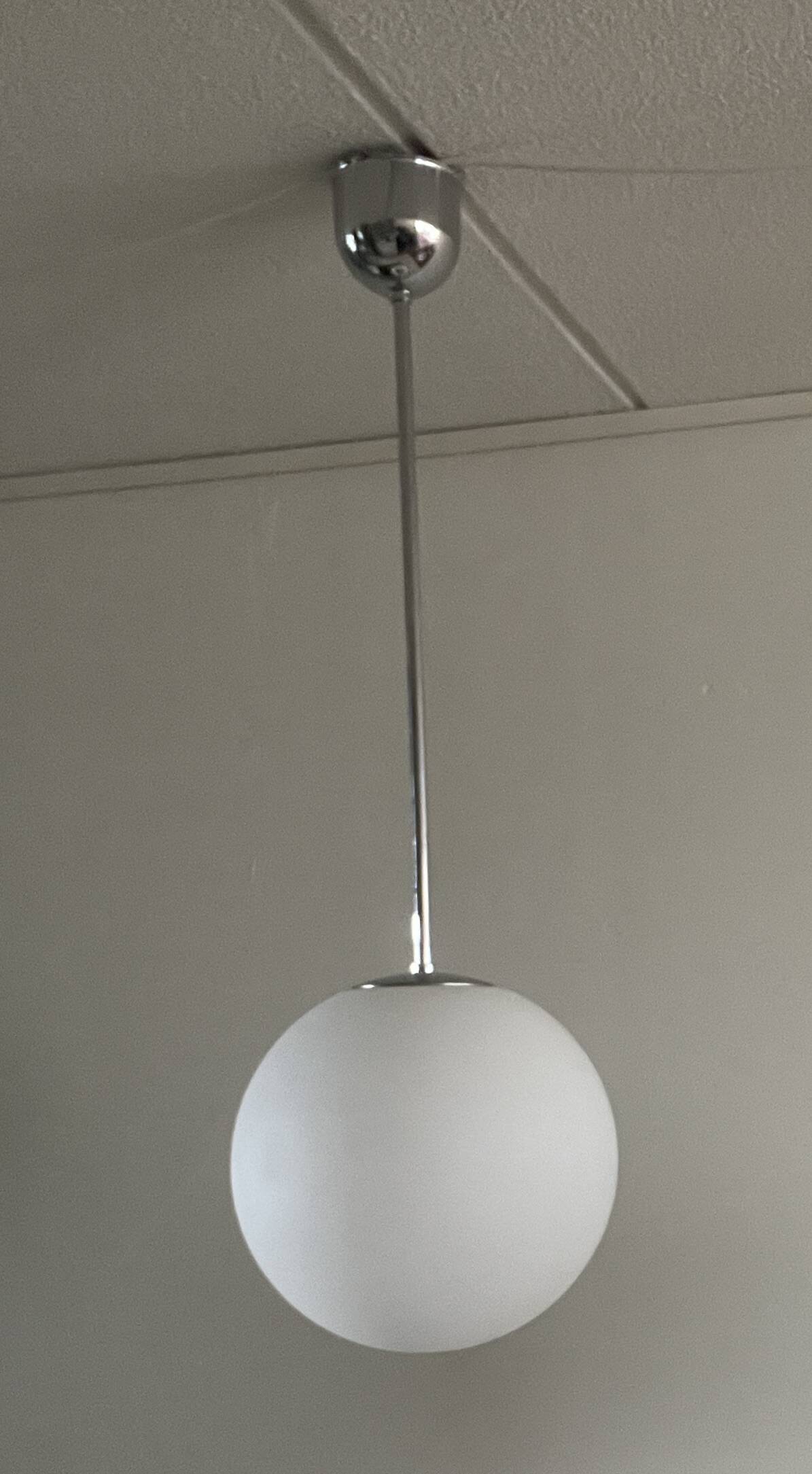 3 Giso ball pendant lights by Gispen