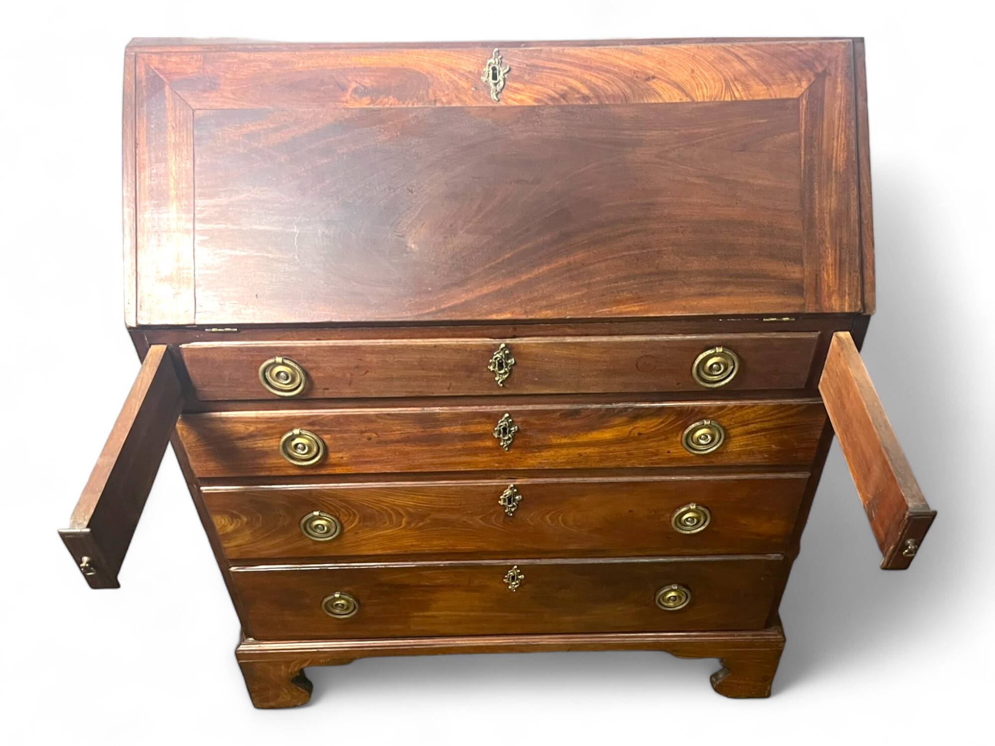 English mahogany sloping chest of drawers - England 18th - George III