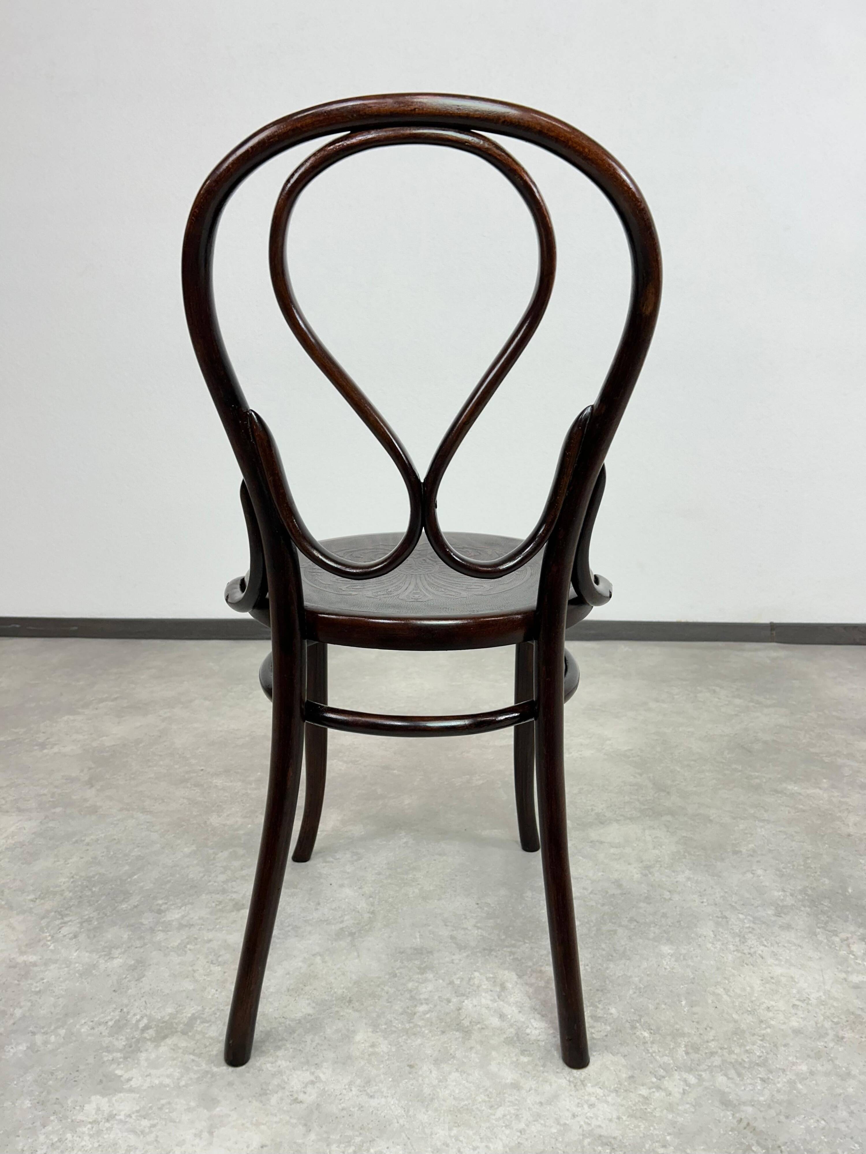 Bentwood dining chair no. 20 by Thonet