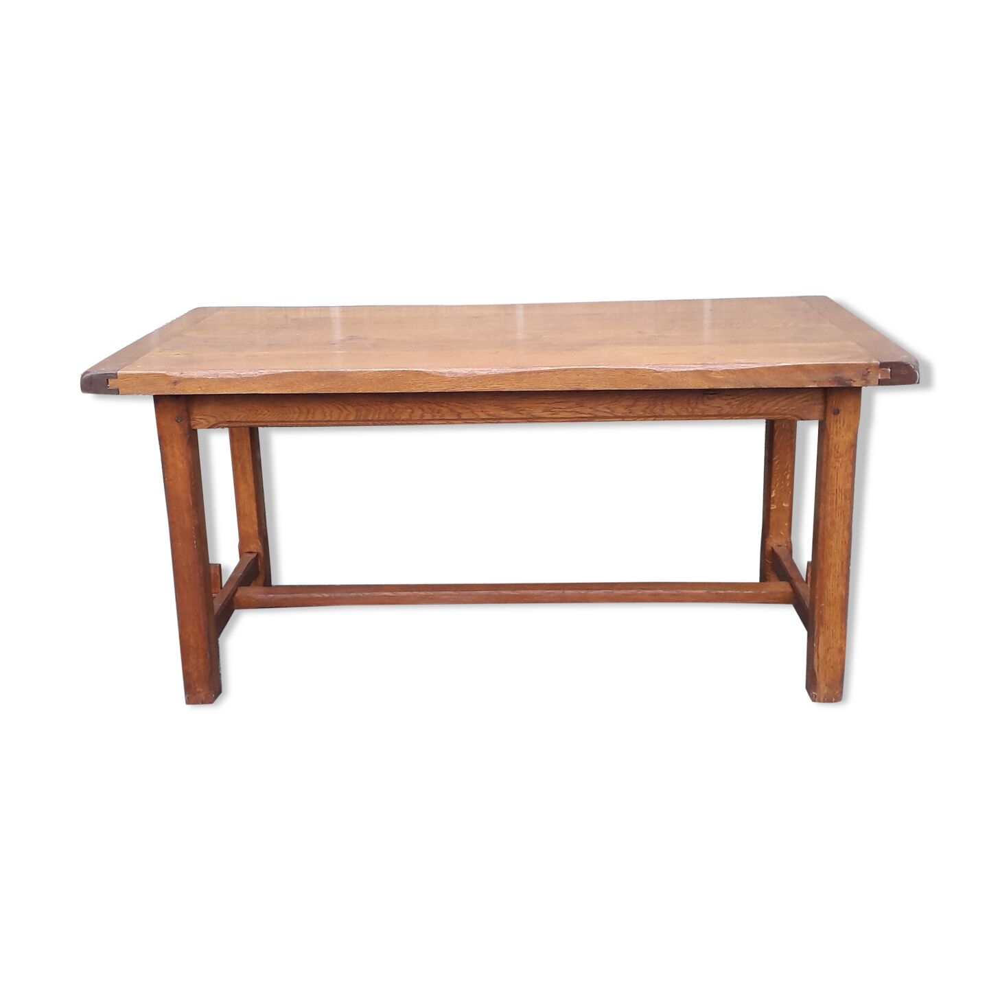Farm table