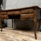 Bureau de centre style louis XV en chêne vers 1950