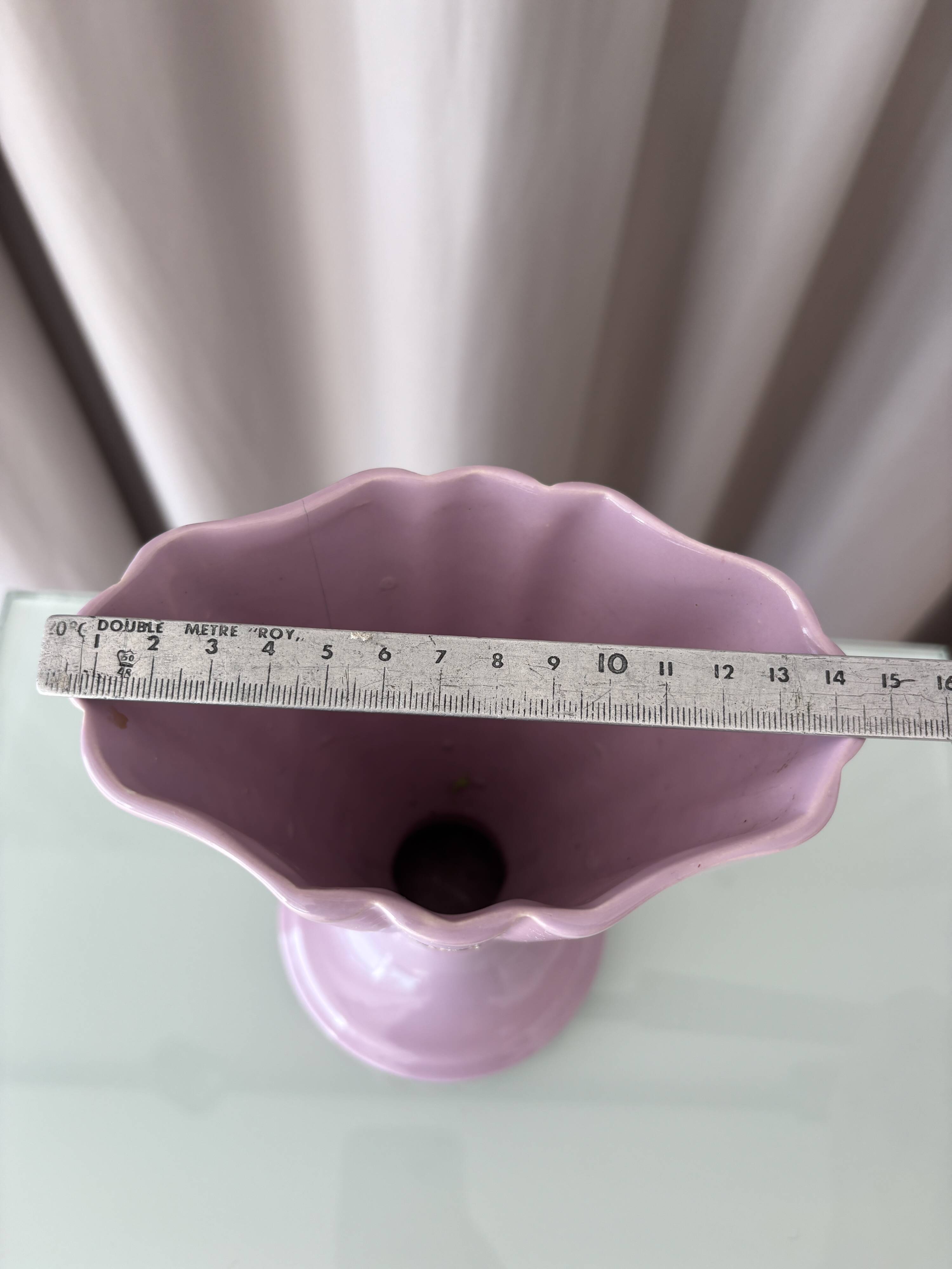 Vintage Art Deco vase in pastel pink ceramic