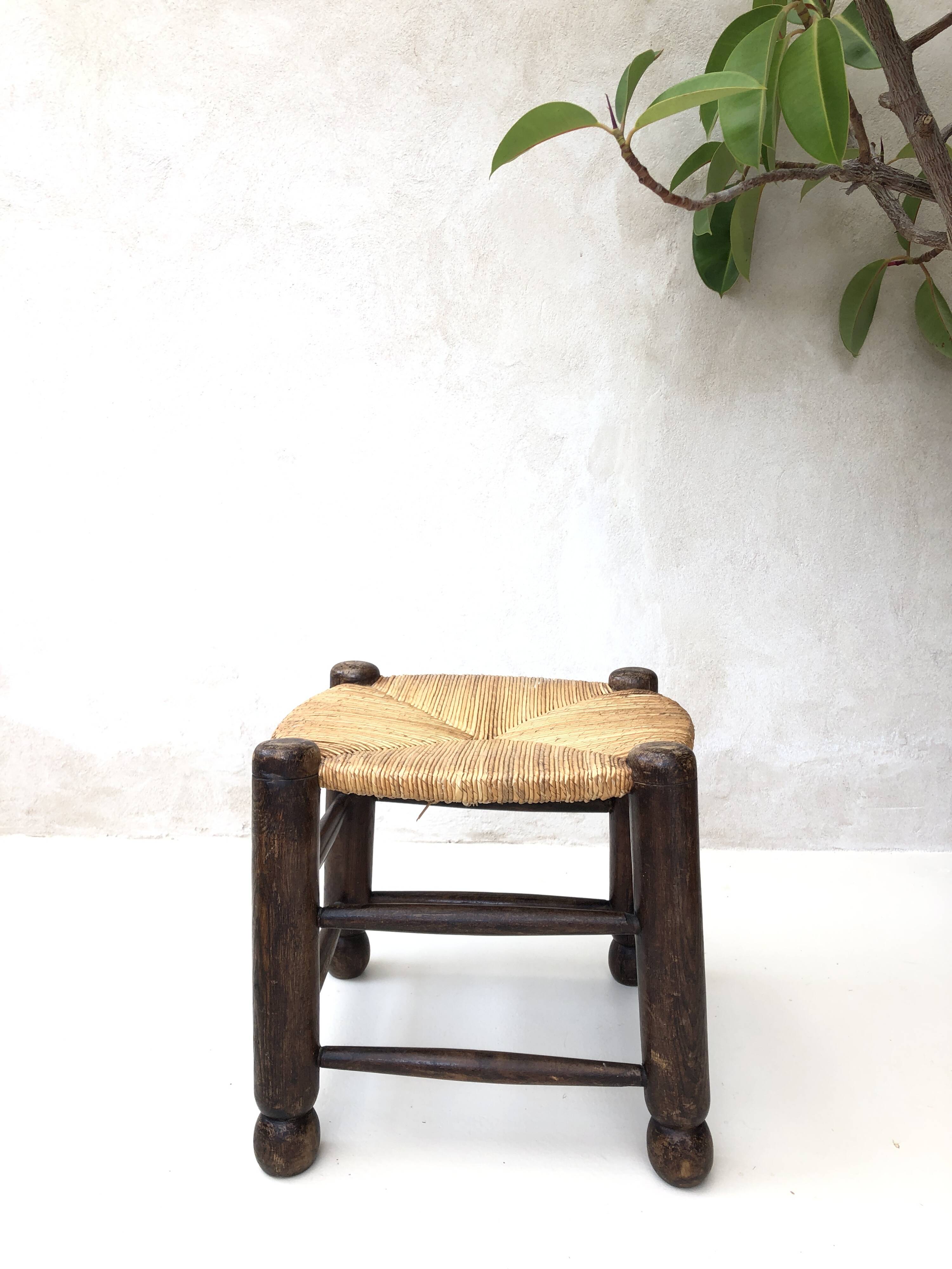 Oak and straw stool
