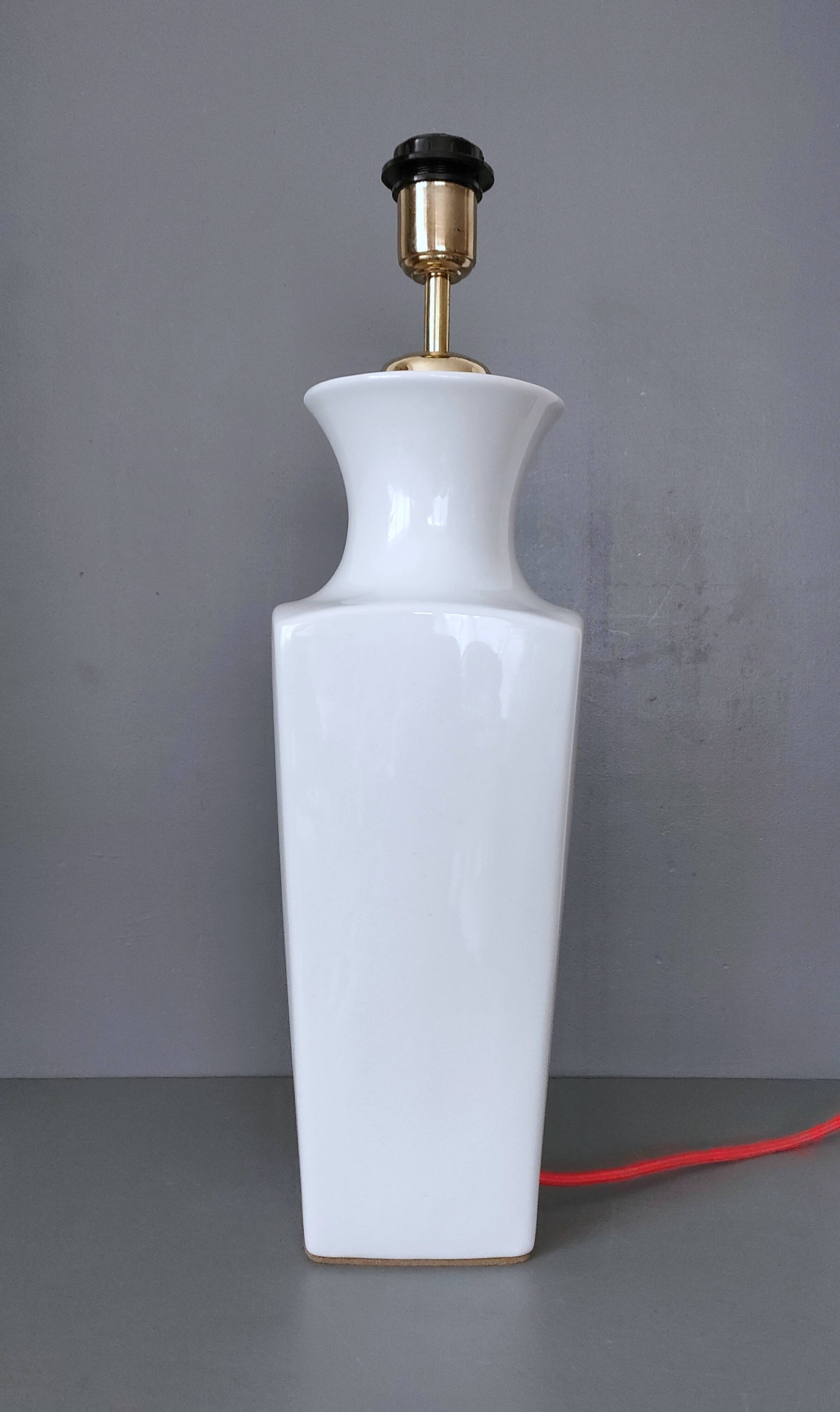 Importante lampe en porcelaine de Chine - blanc émaillé - design 50's