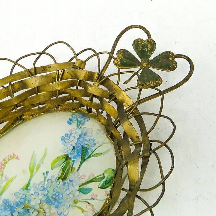 C9N platter in Art Nouveau style with enamel