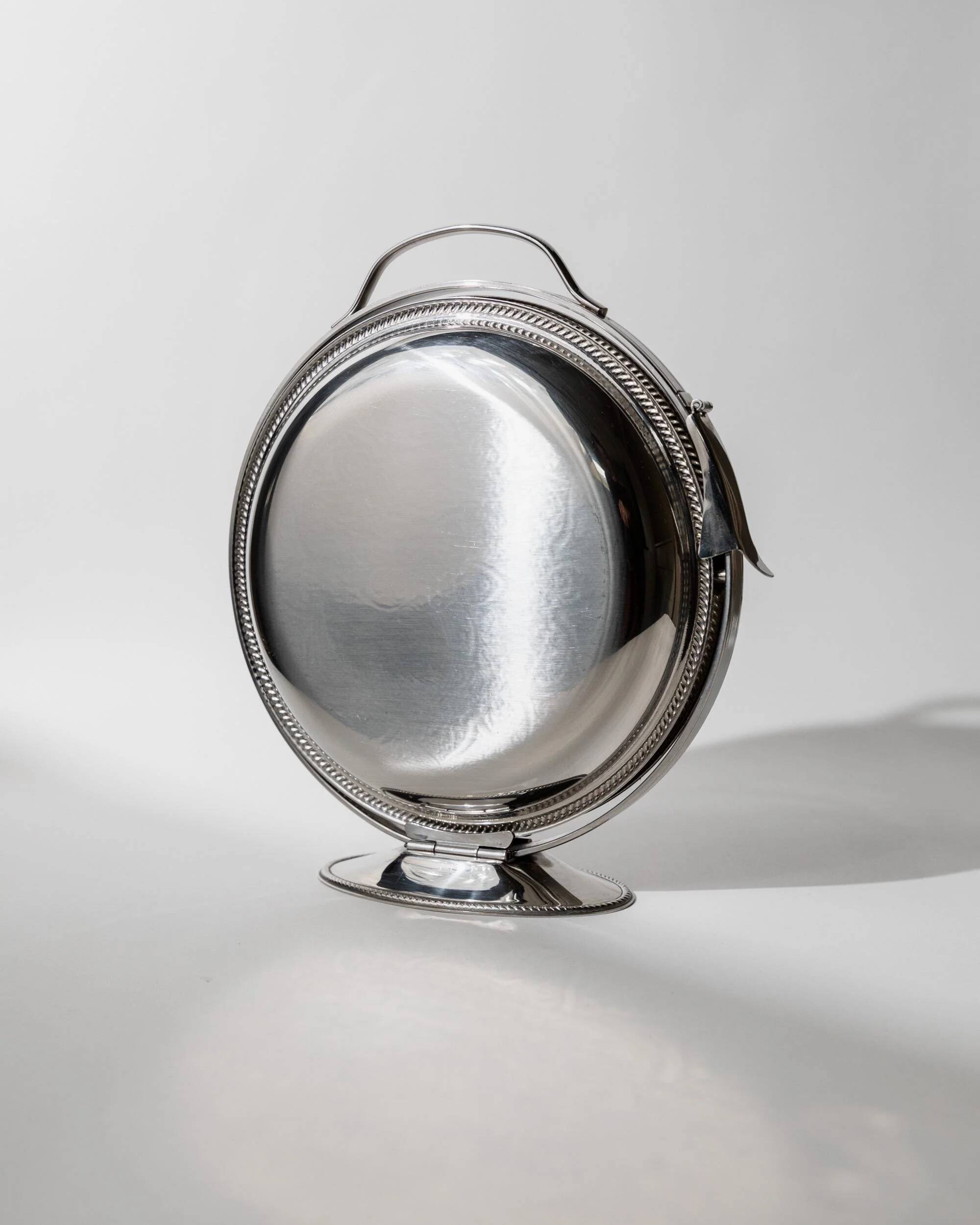 Plateau de service pliant vintage des années 1960, 3 assiettes gravées en acier inoxydable, design Carlo Alessi, série Mercury 898