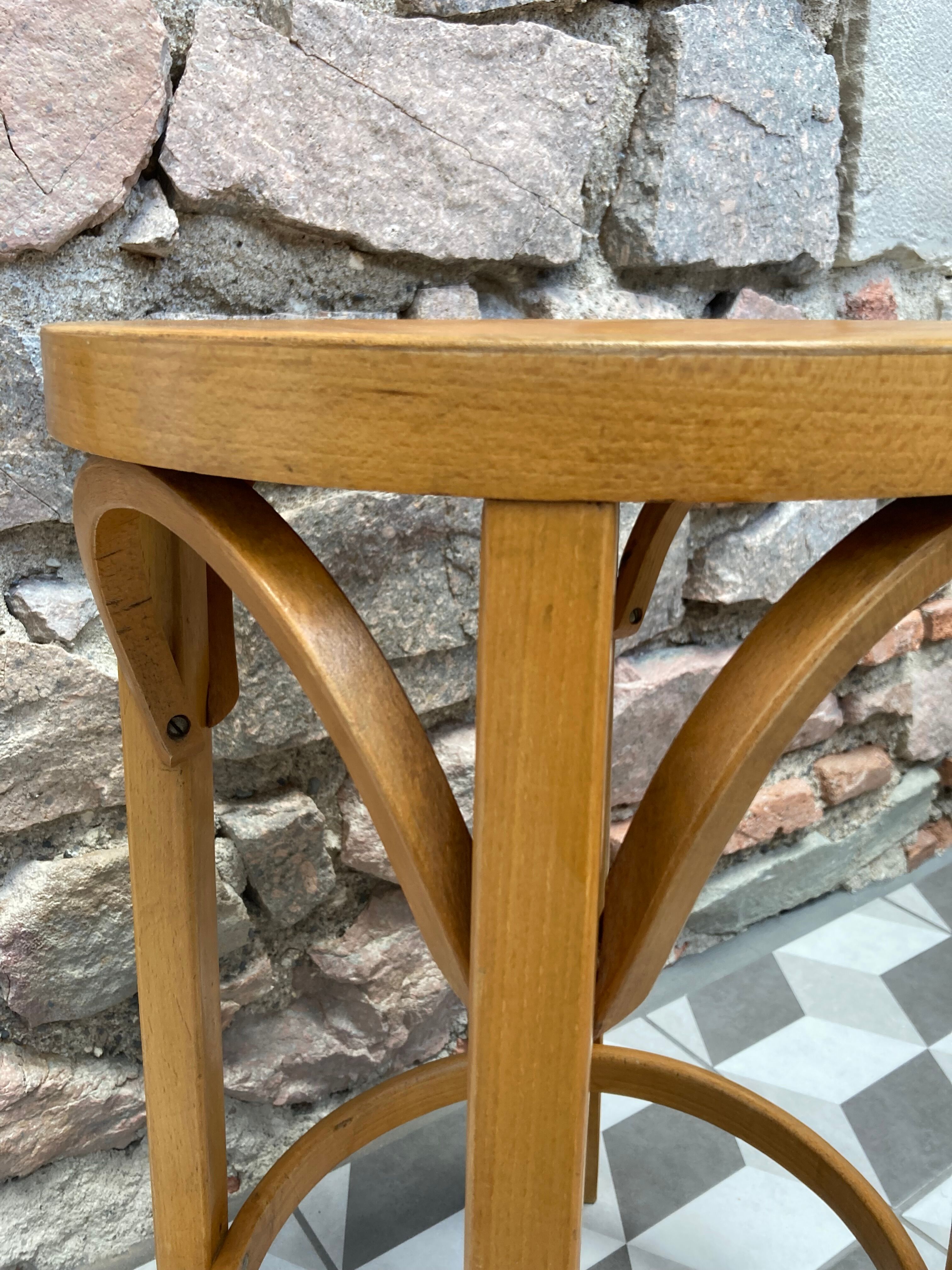 Baumann bistro stool
