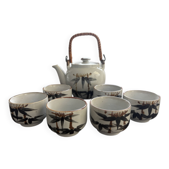 Bamboo tea set