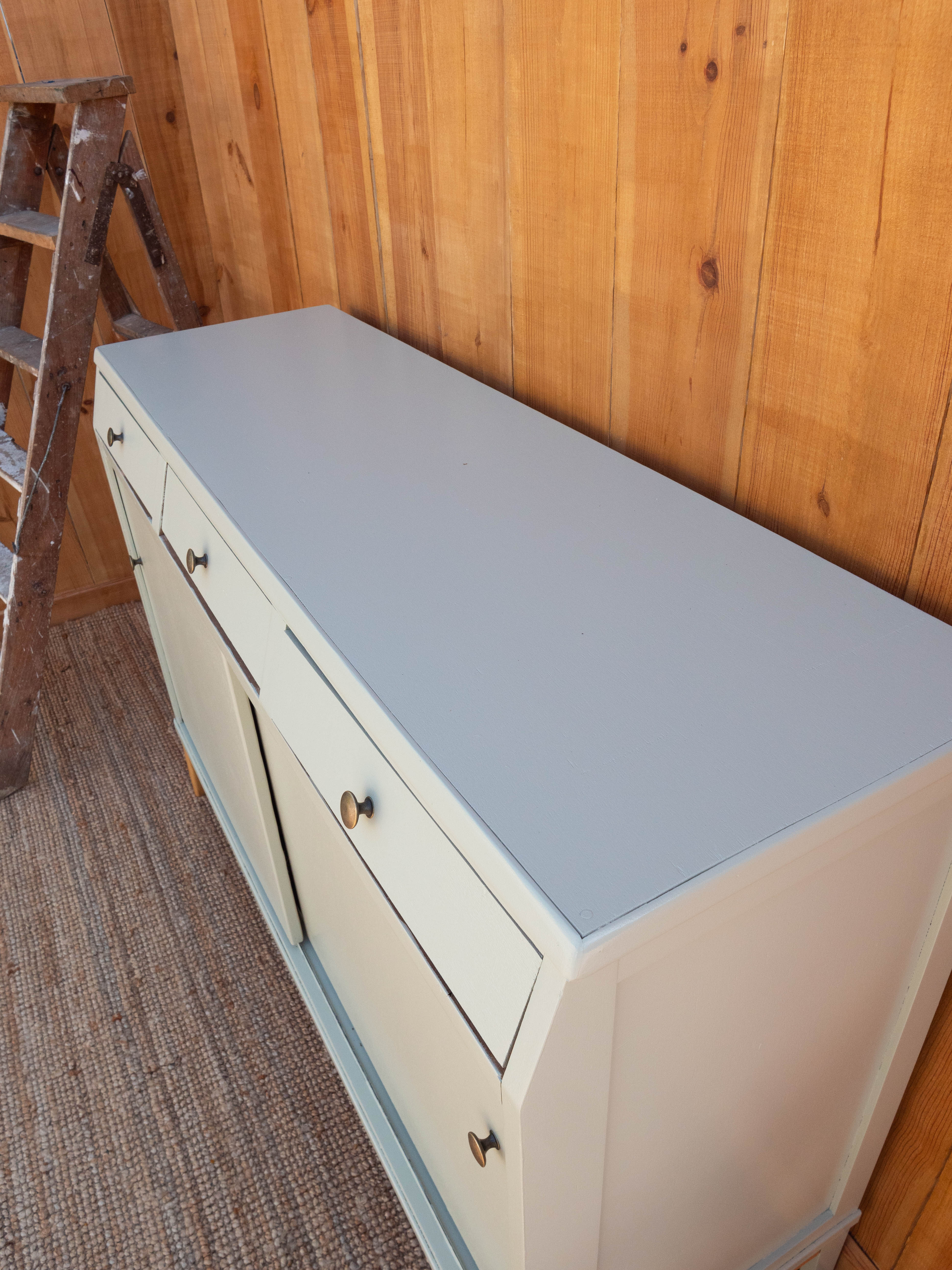 Infilade feet compass