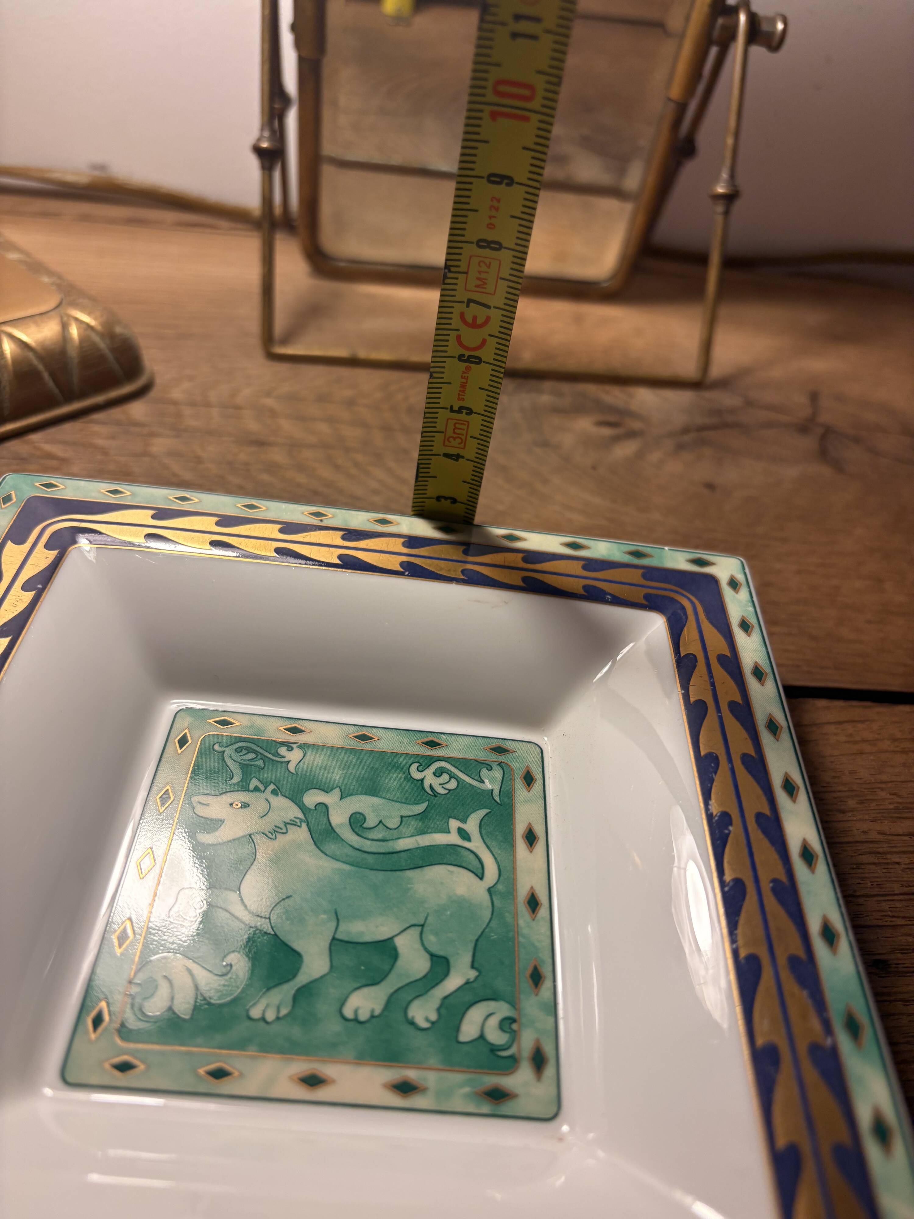 Paloma Picasso x Villeroy & Boch valet tray – Mythological design