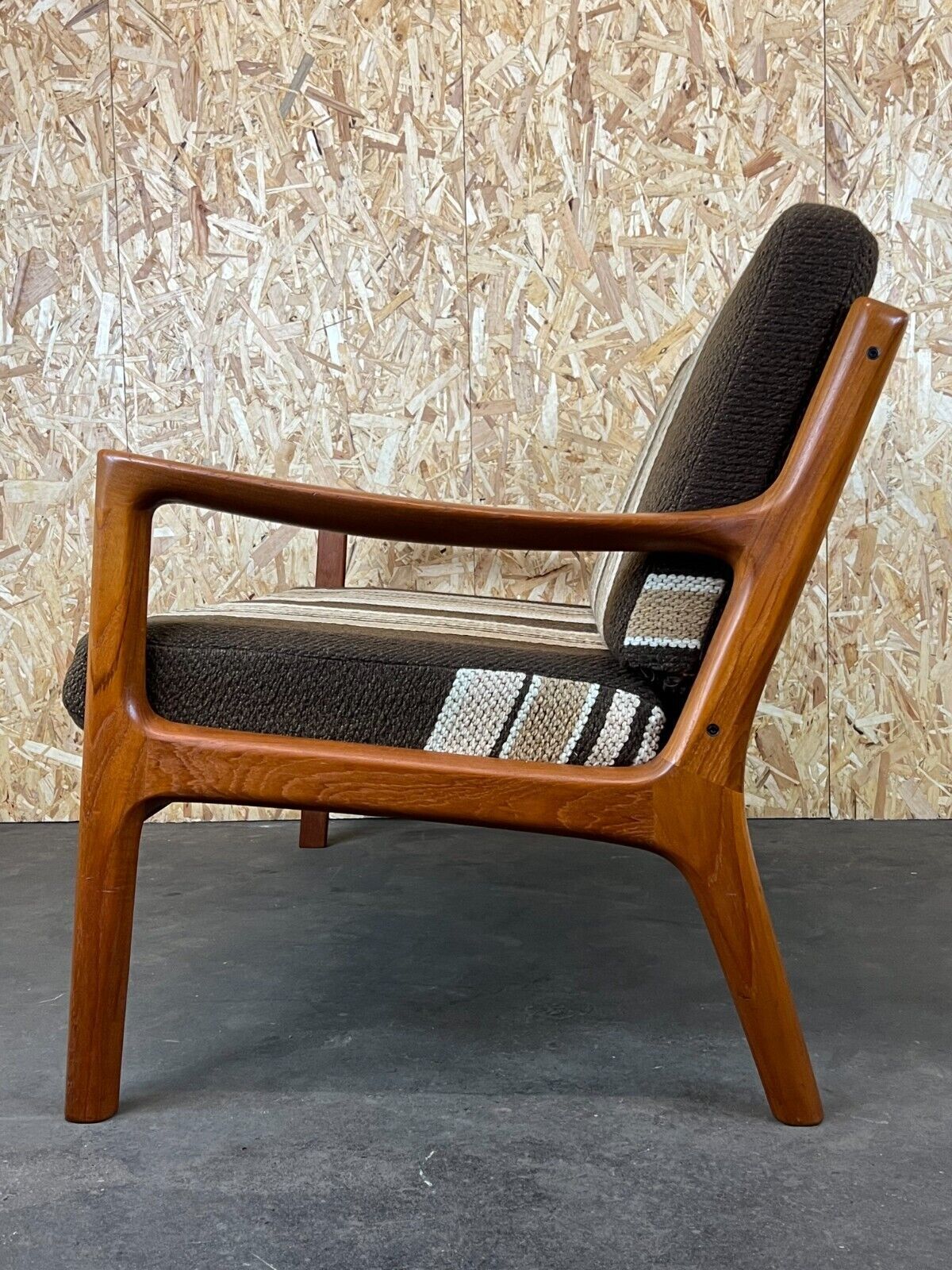 Two-seater canapé by Ole Wanscher, Cado, France & its Danish design, 60s 70s teak.