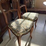 Set of 2 vintage chairs