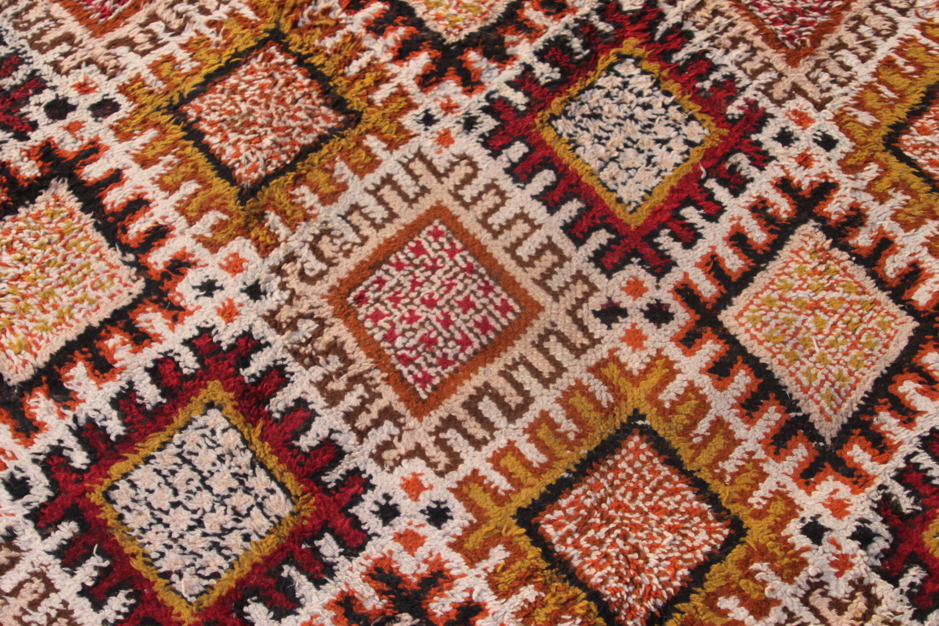 Wool rug 200x150cm