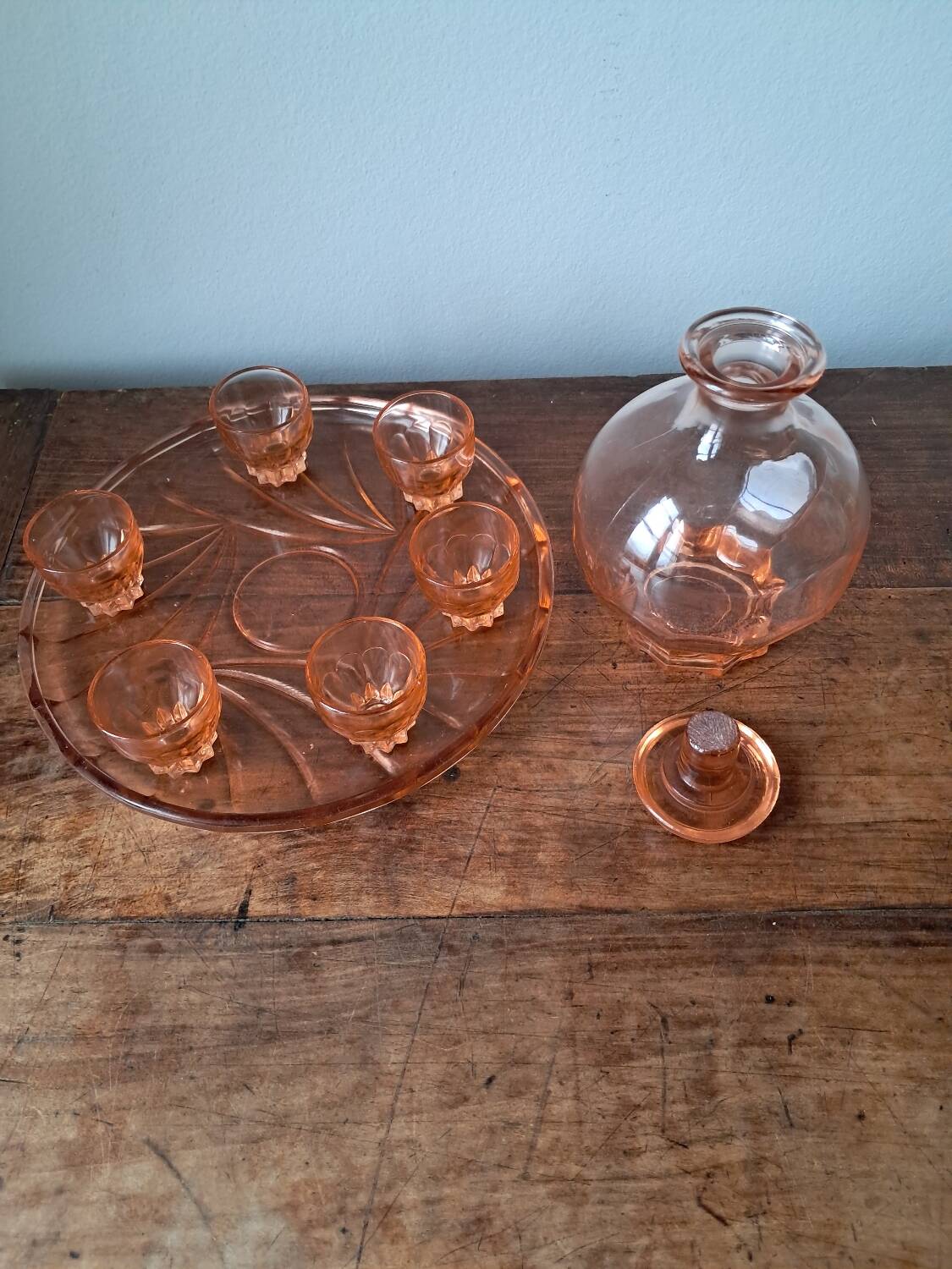 Pink alcohol service, 1960s