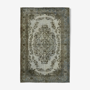 Hand-Knotted Vintage Anatolian 1980s 193 cm x 288 cm Grey Rug