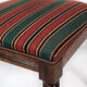 Ensemble de six chaises de salle à manger en chêne et rembourrées de tissu rayé, années 1920