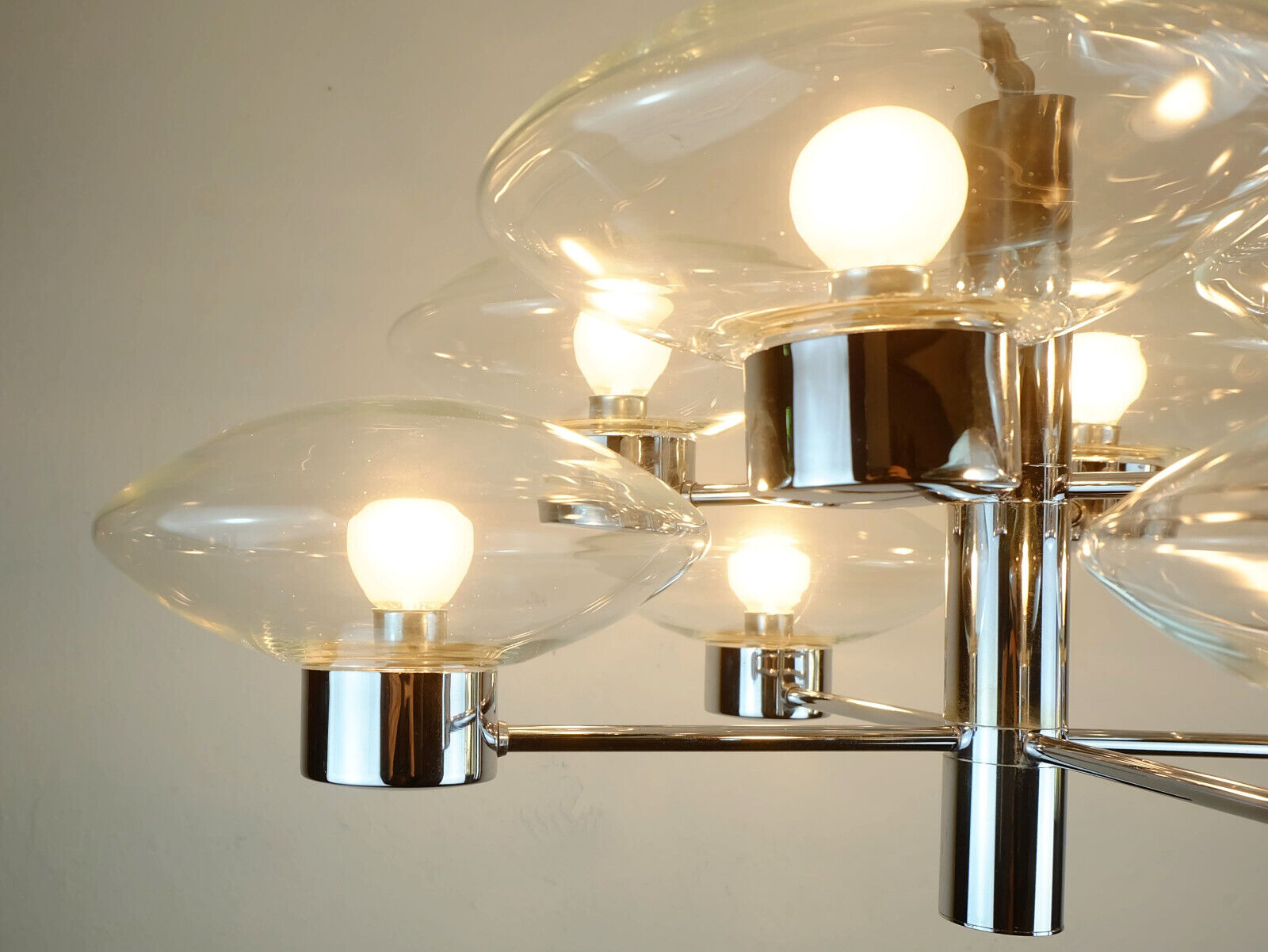 1970s kaiser 8-light PENDANT LIGHT chandelier chrom and clear glass