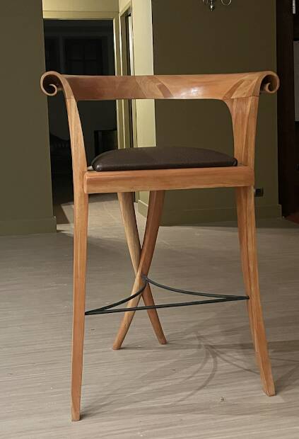 Lot of 5 Art Deco high chairs – 1930s – Origin: Casino de Biarritz