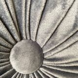 Round pleated suede velvet cushion