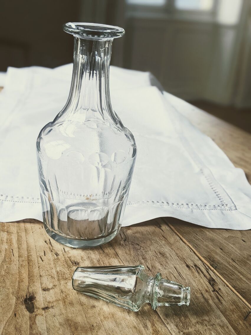 Carafe vintage en verre striée Chic Antique - Maisons de Campagne
