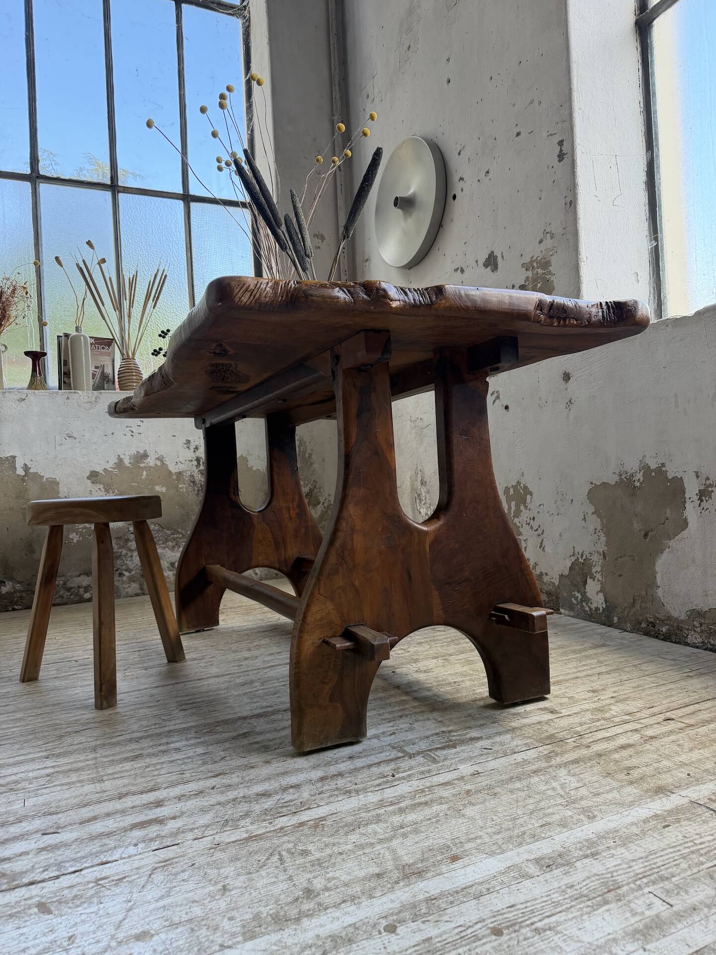 Dining table in solid olive wood Maison Skela 1960