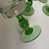 Set de 12 verres gobelets massifs à pied 1960