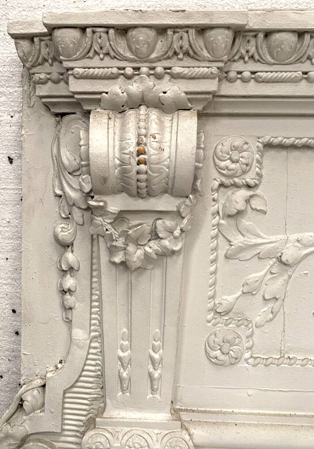 Decorative panel or top of door in wood and patinated stucco 19th century