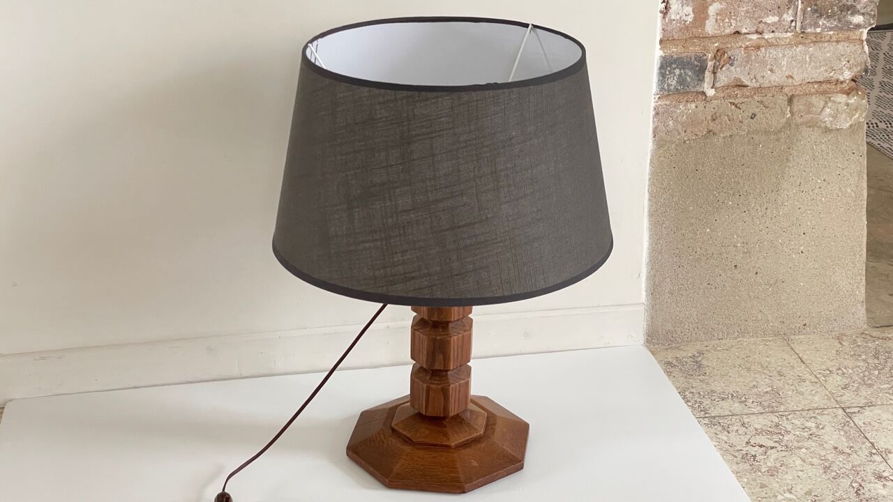 Art deco solid oak lamp