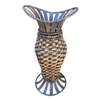 Vase en osier et métal