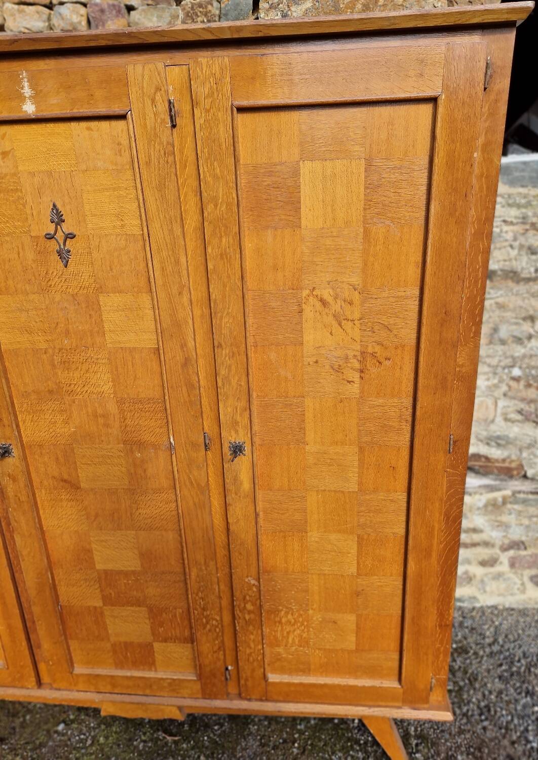 Vintage 3-door wardrobe from the 60s/70s.