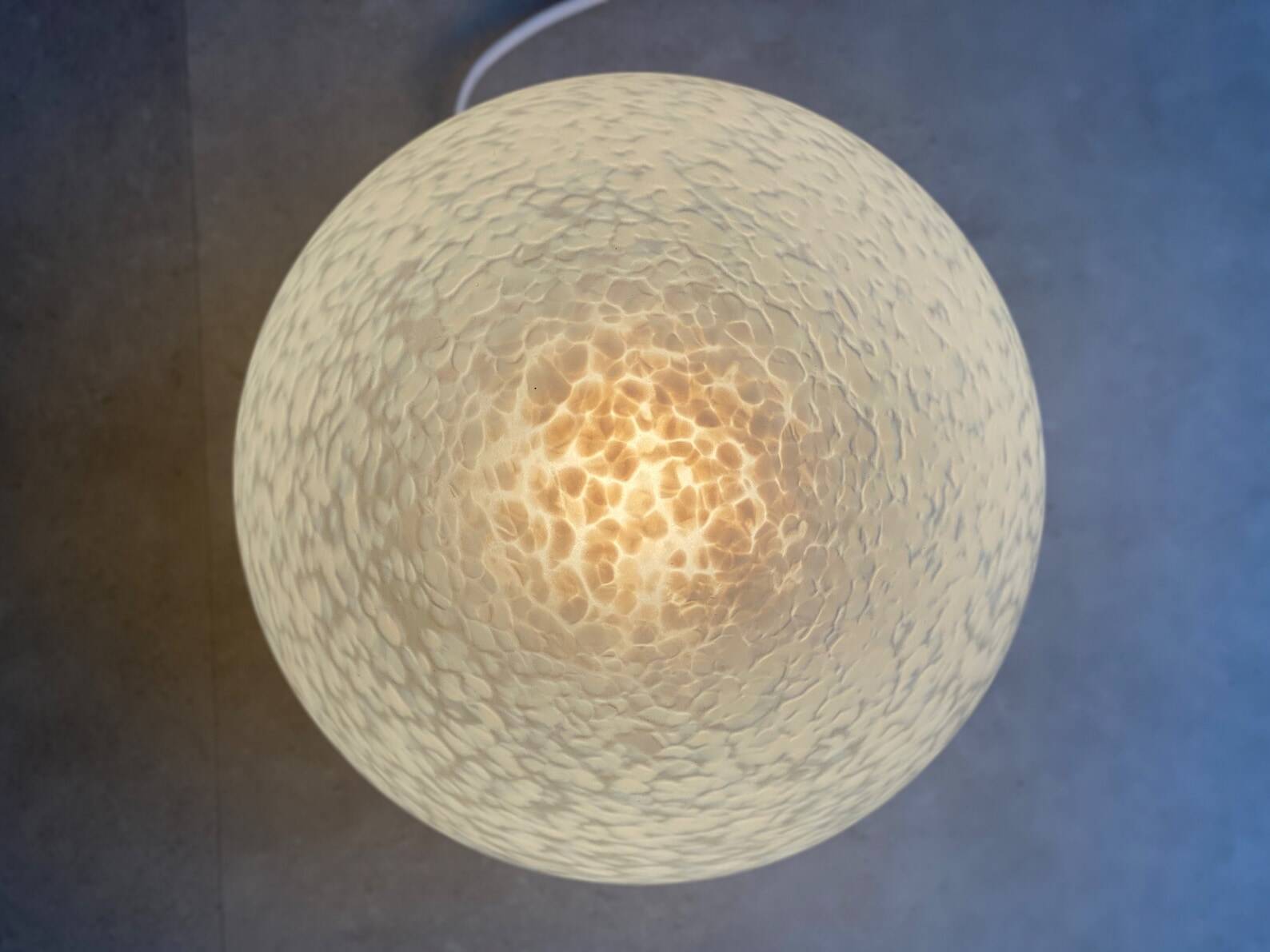 Large vintage glass egg table lamp - Domec