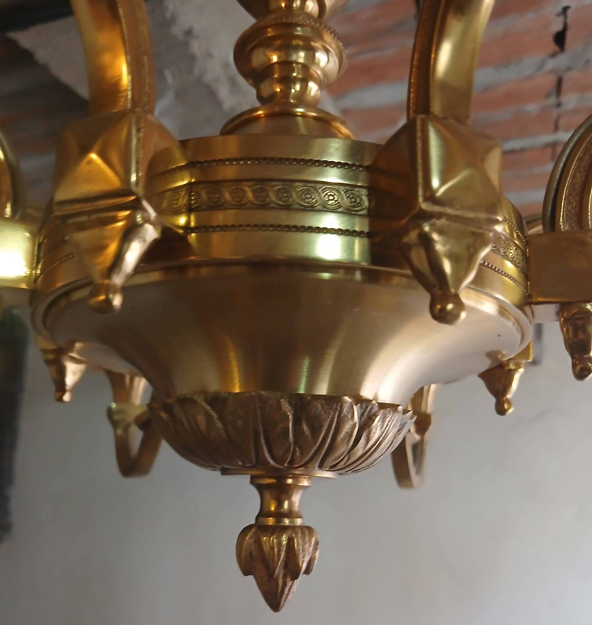 Bronze chandelier with 8 branches Lucien Gau Paris model 16938
