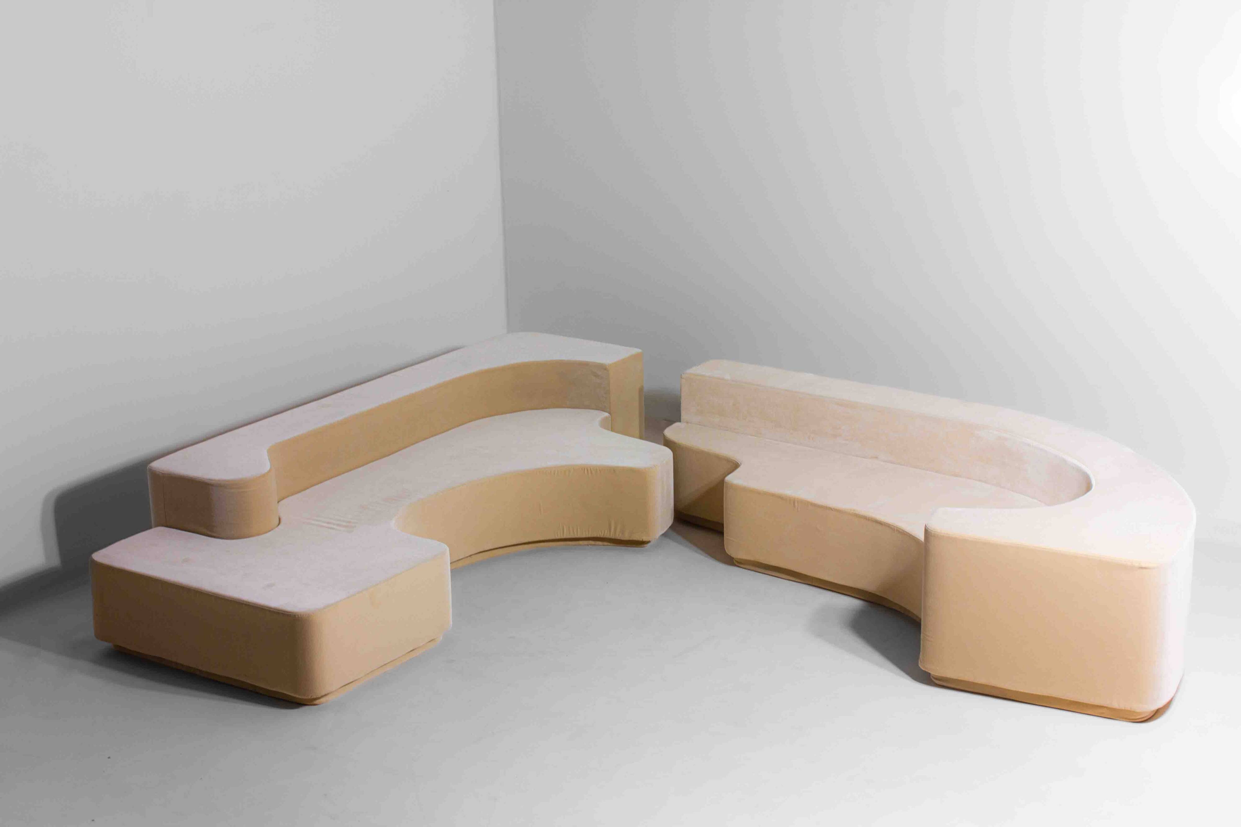 'Lara' sofa by Roberto Pamio for Stilwood in beige velvet, Italy 1958