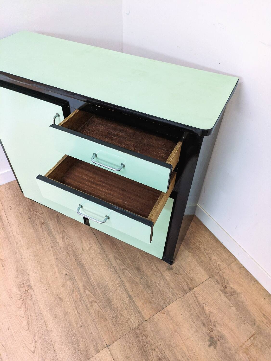 Vintage formica sideboard / kitchen bathroom storage unit