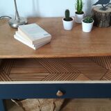 Desk convent table