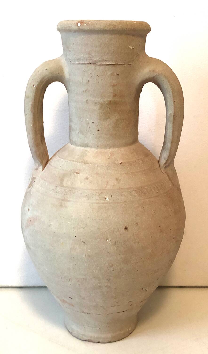 Amphora vase
