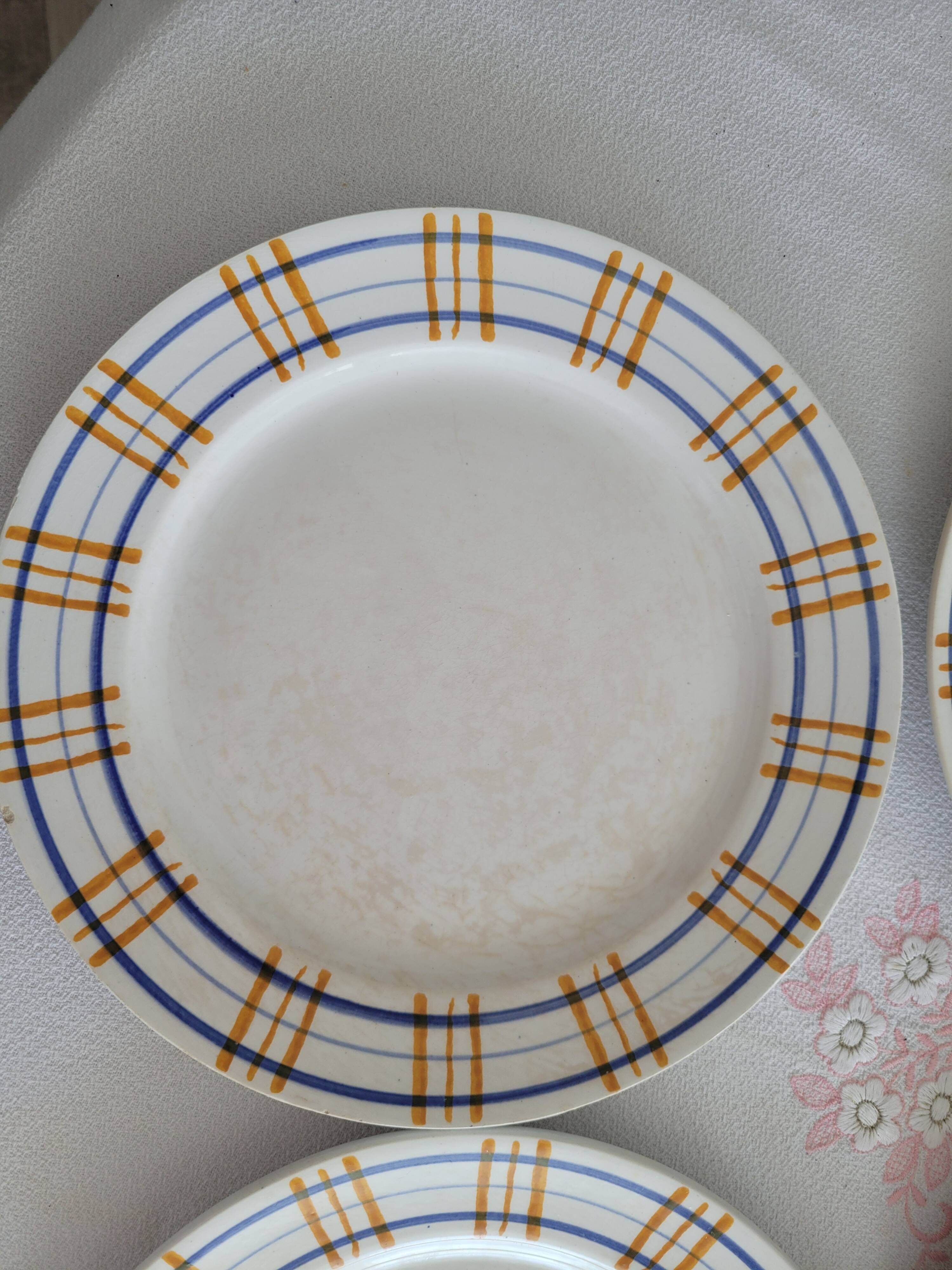 6 dessert plates Model Poitou from Sarreguemines