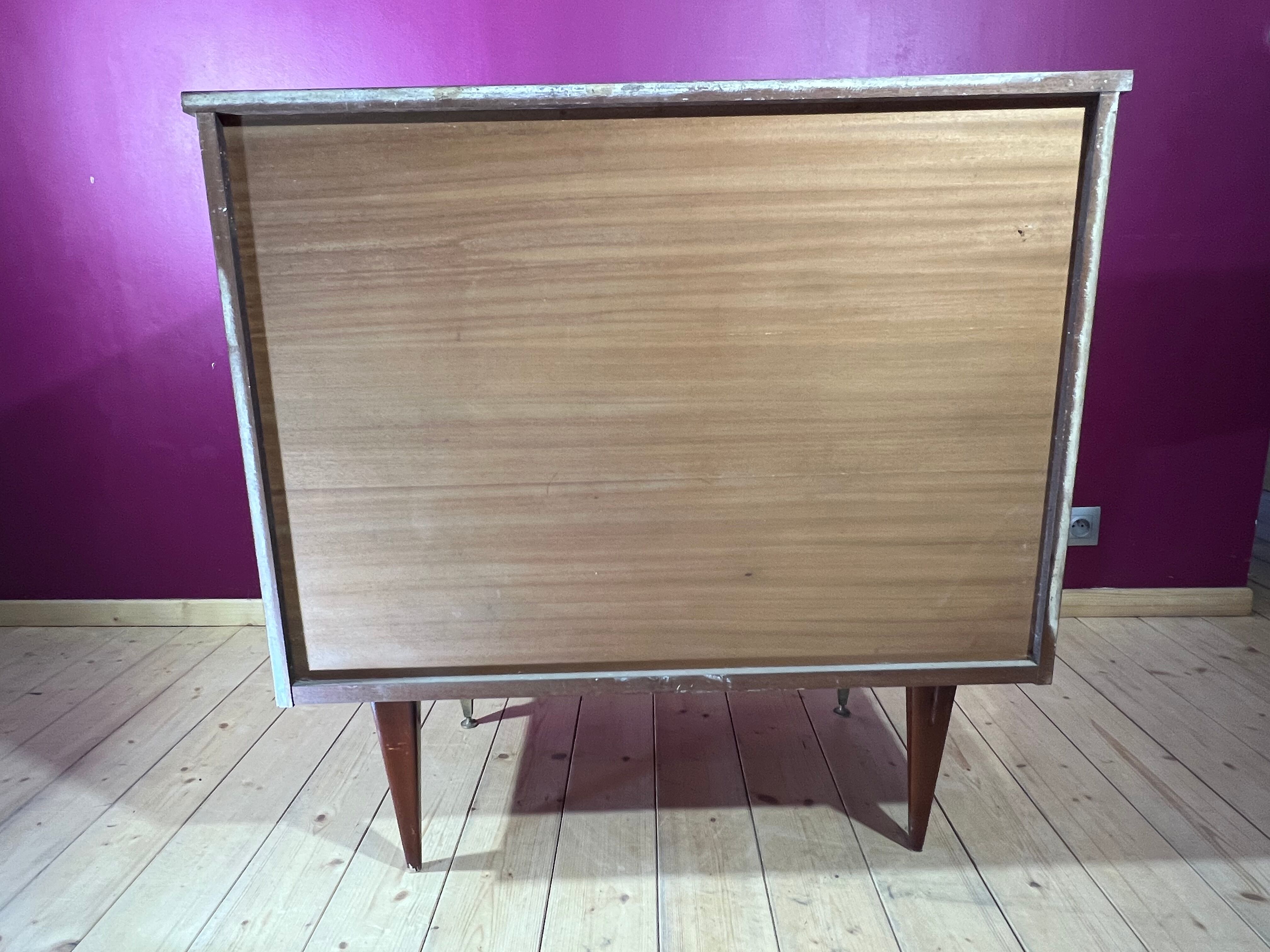 Vintage chest of drawers