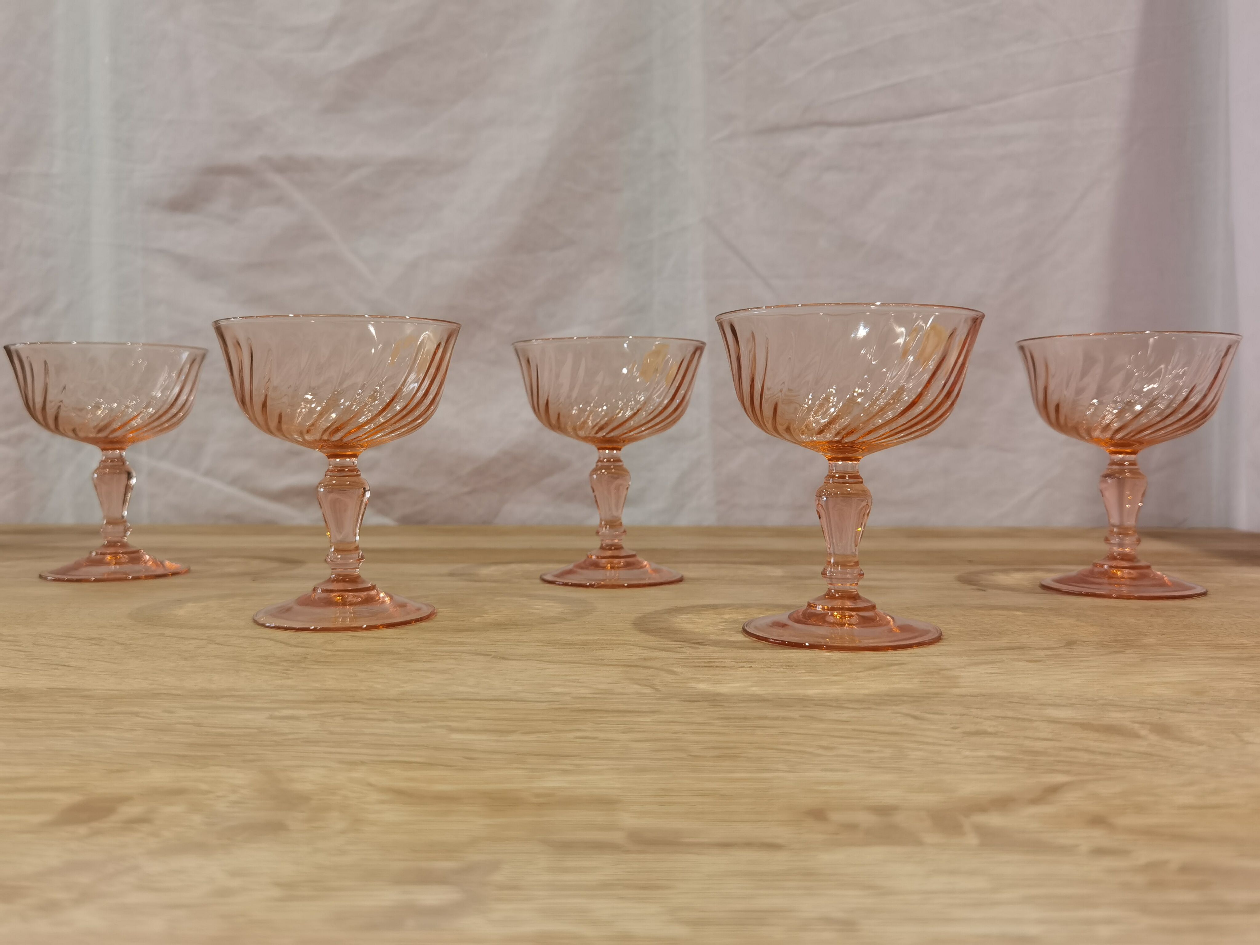 5 coupes à champagne de la marque "luminarc" rosaline