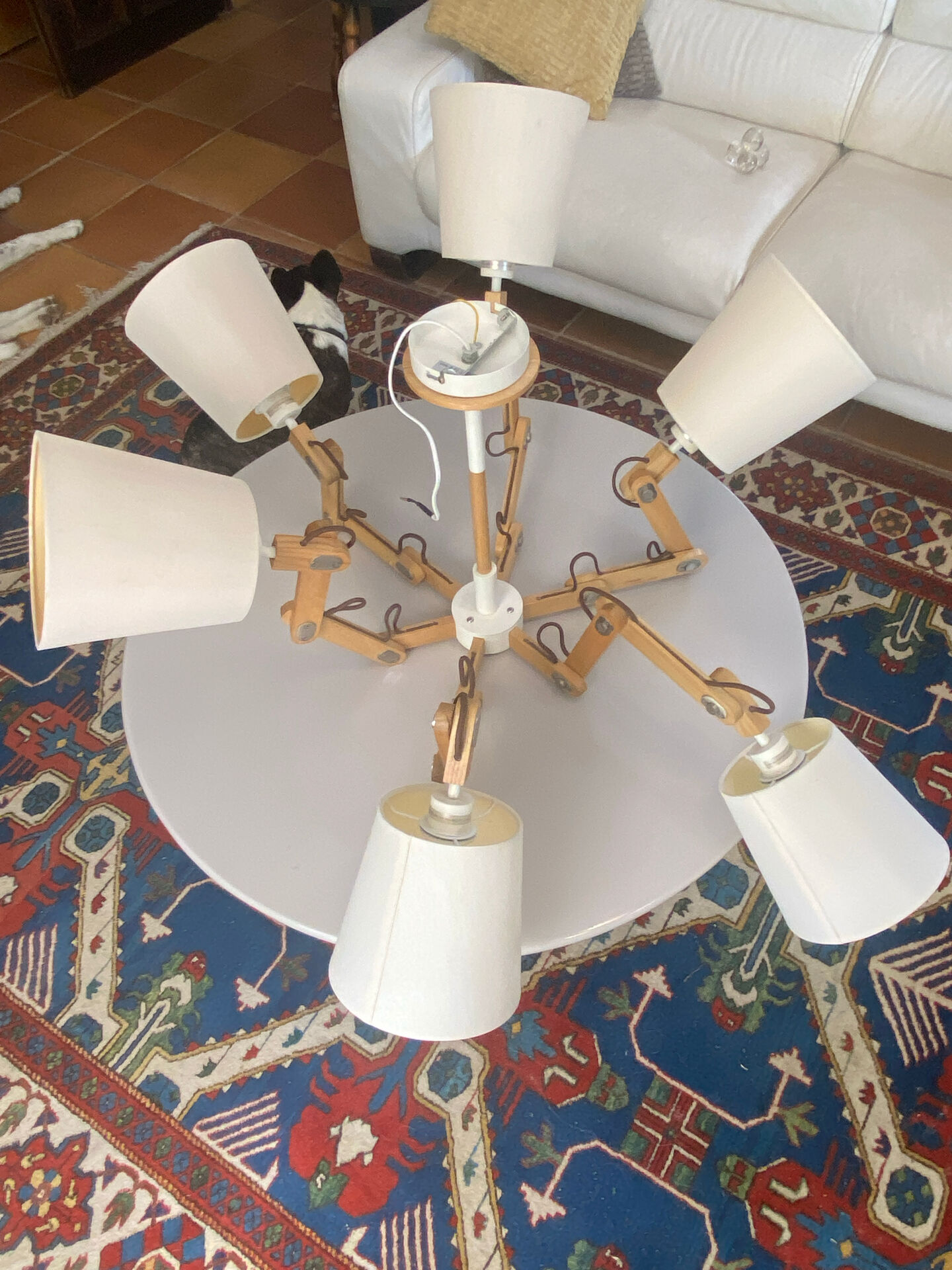 Lustre scandinave avec bras articulés
