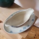 U&c sarreguemines clover sauceboat