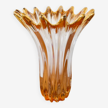 Vase avec dorures